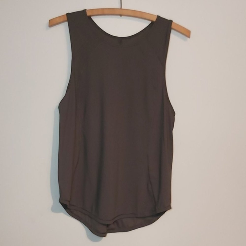 lululemon sage green tank top